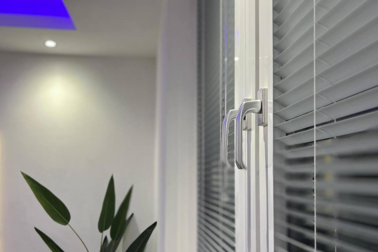 Stunning Luxury Apartment Near Motherwell Wishaw  Esterno foto